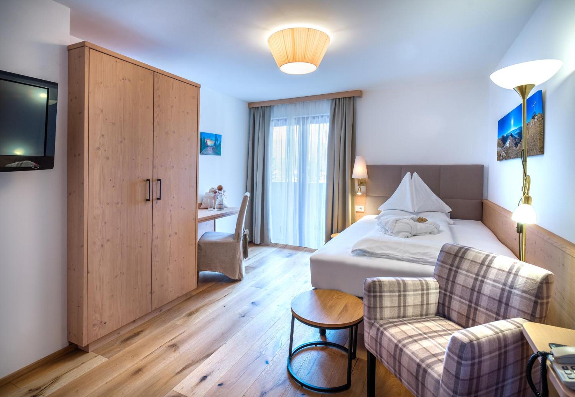 Hotel Haeuserl Im Wald Mariapfarr Εξωτερικό φωτογραφία